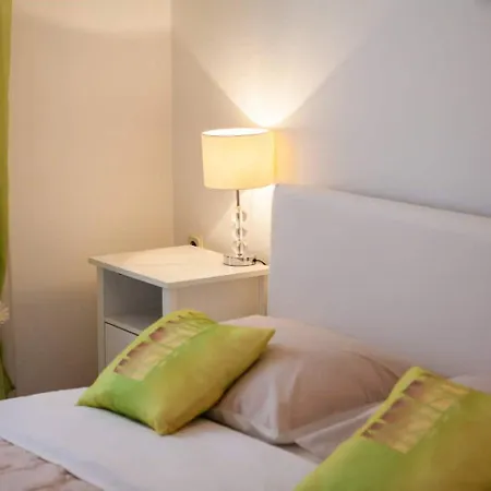 Dragica 1 - Cozy Flat Apartment