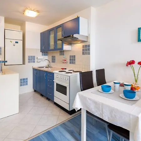 Apartamento Dragica 1 *