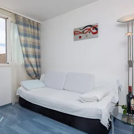Apartamento Dragica 1 *